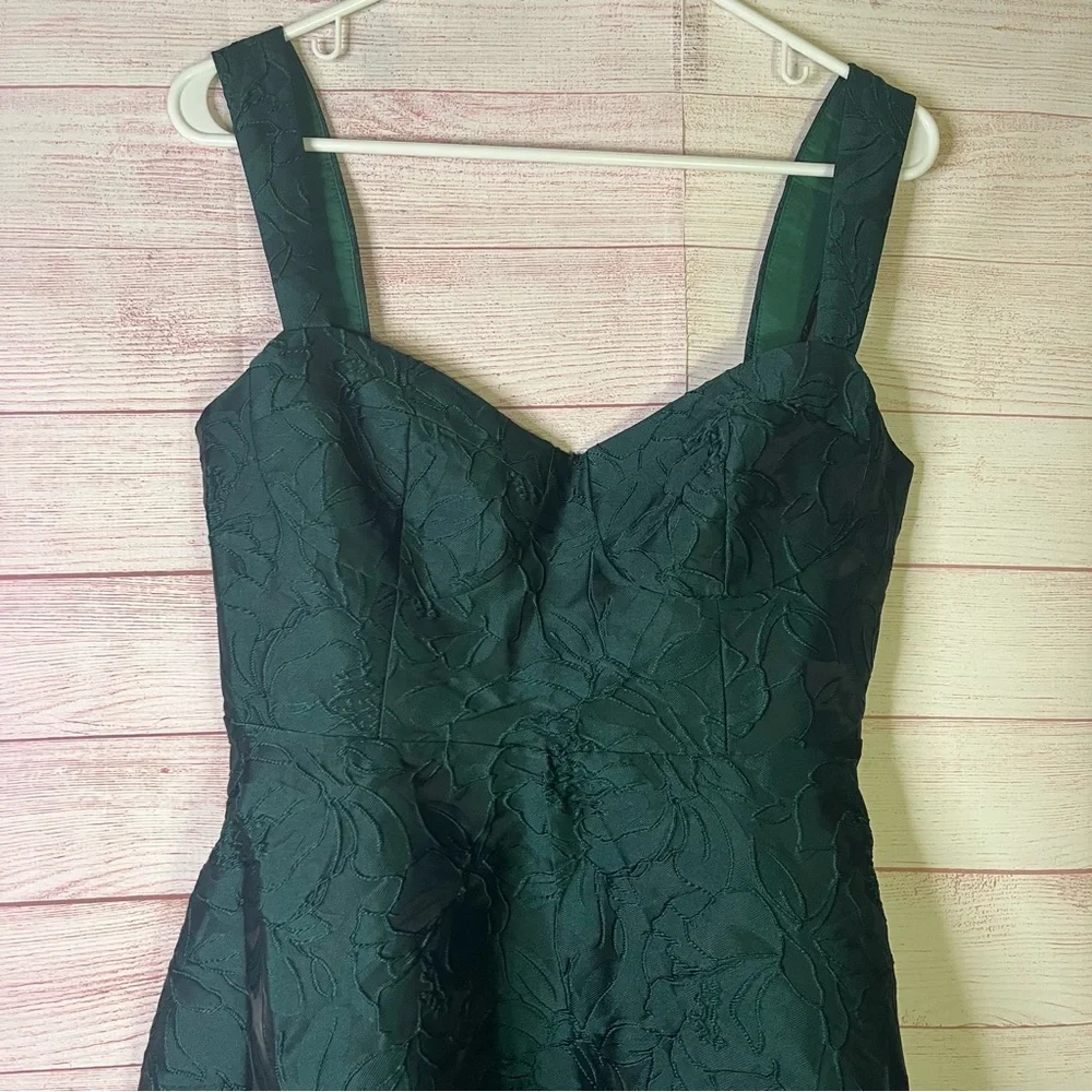 Rihoas Green Sweetheart Neck Jacquard Midi Dress Size Small | 4 - Picture 10 of 12